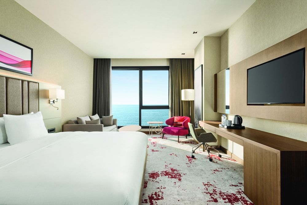 Family Room, 1 King Bed, Sea View