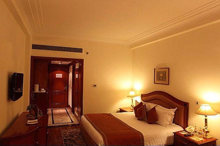 The Bristol Hotel STANDARD 5