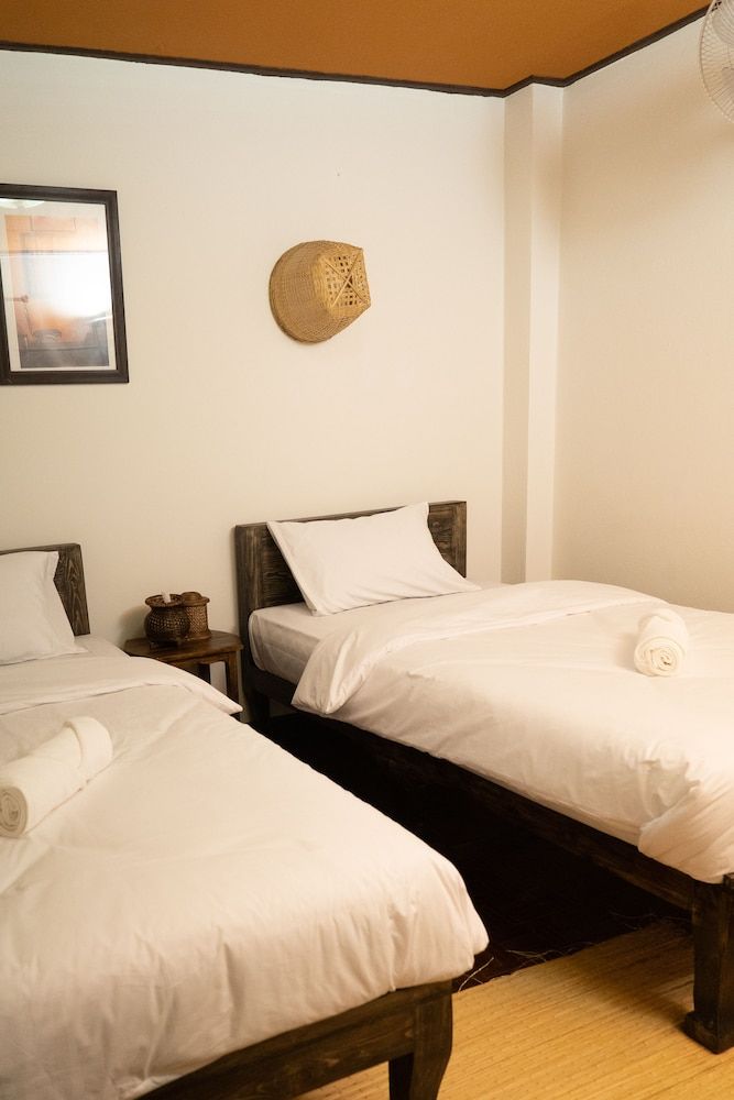 Past Tense Hostel Standard Twin Room with Shared Bathroom