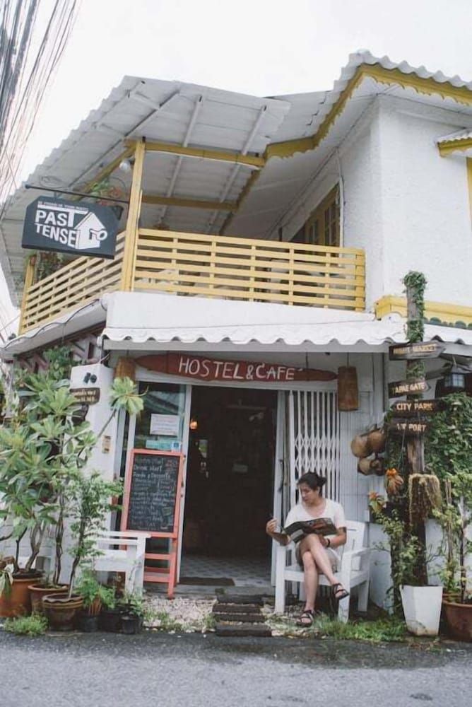 undefined Past Tense Hostel 10