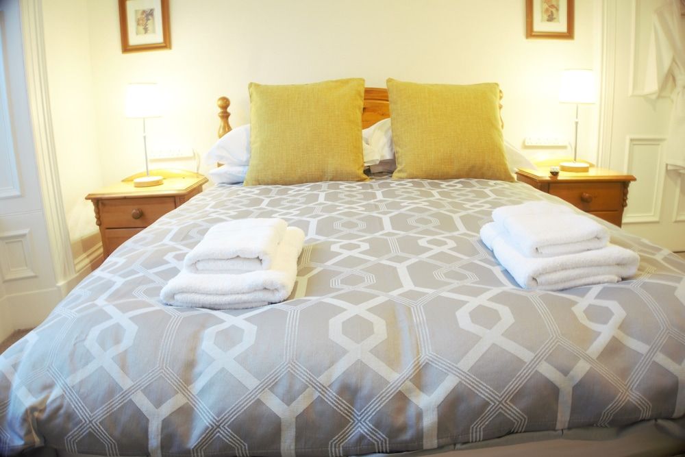 Barns Serviced Accommodation Double Room, Ensuite