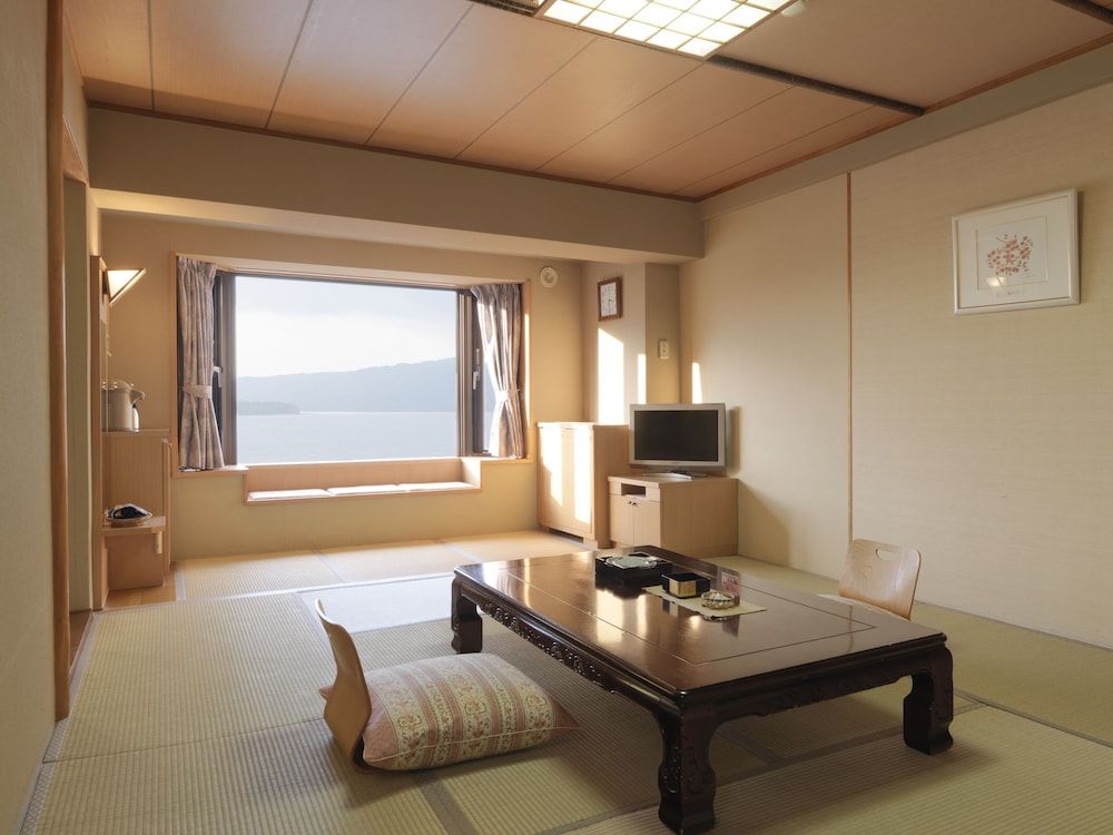Japanese Style Room, Non Smoking, Lake View
