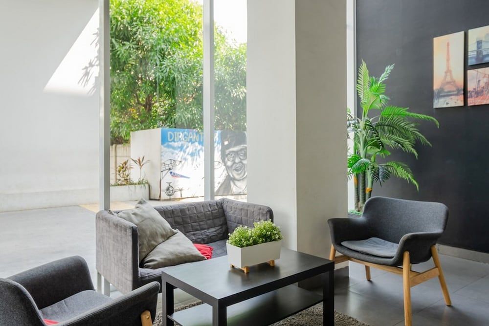 undefined RedDoorz Apartment @ Aeropolis Tangerang 8