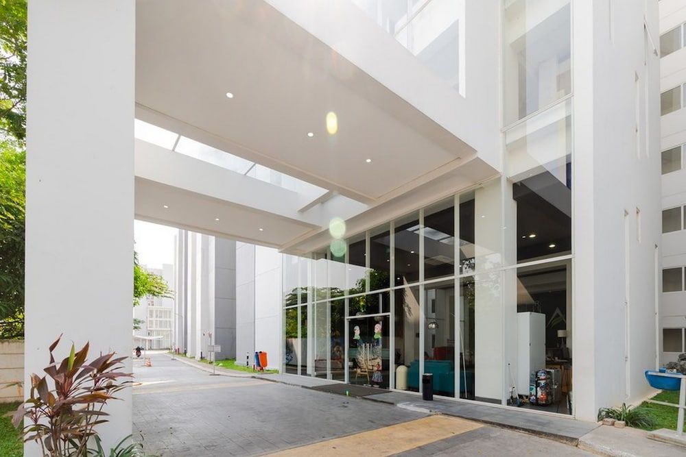 undefined RedDoorz Apartment @ Aeropolis Tangerang 2