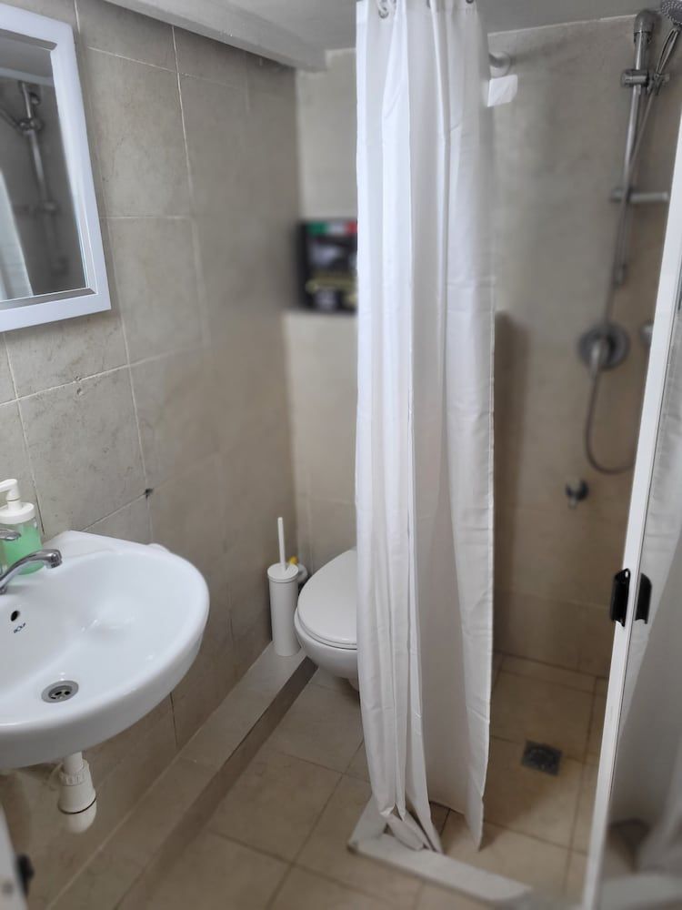 undefined Maya Guest House-GermanColony&BahaiGardn 9