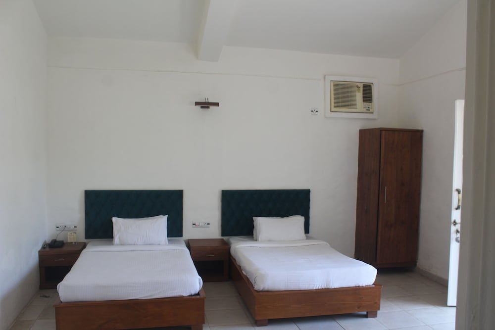 Astroport Sariska Treetop by Eight Continents Signature Cottage 7