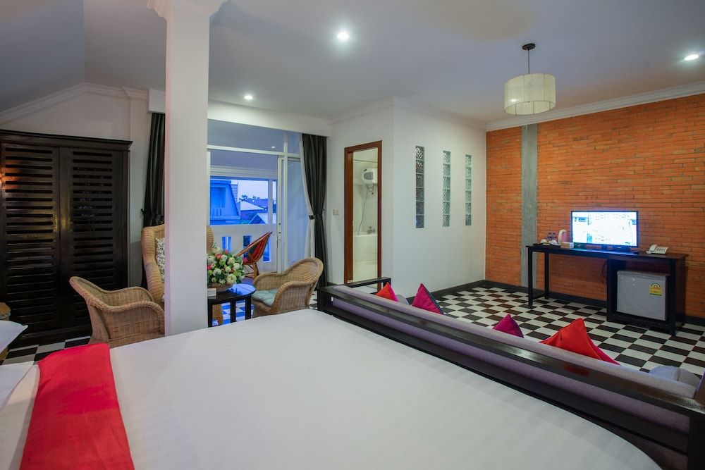 undefined Han & Daniel Villa Boutique 9