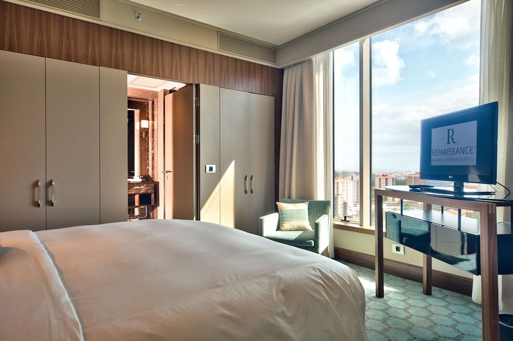 Executive Room, 1 King Bed, Non Smoking