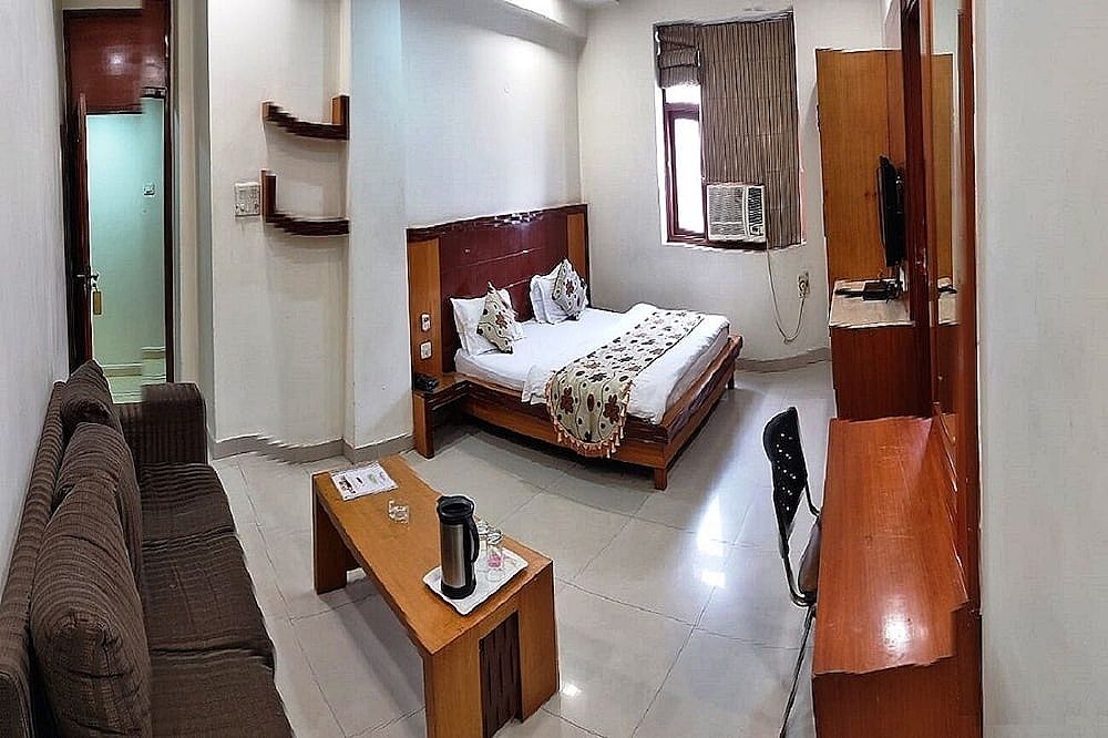 undefined Hotel Mandakini Plaza 5