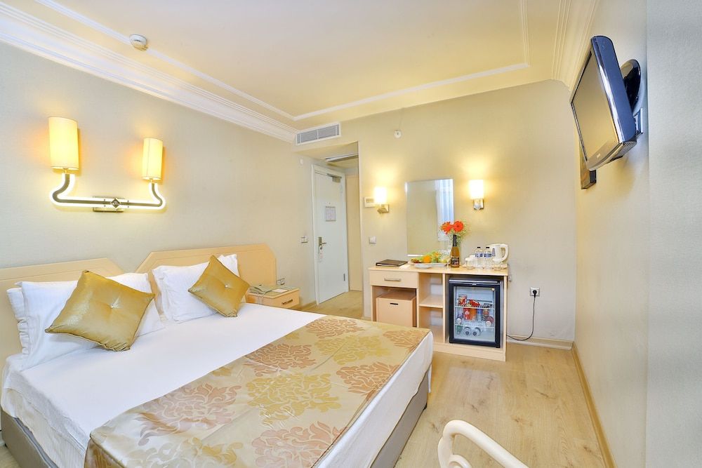 Economy Twin Room