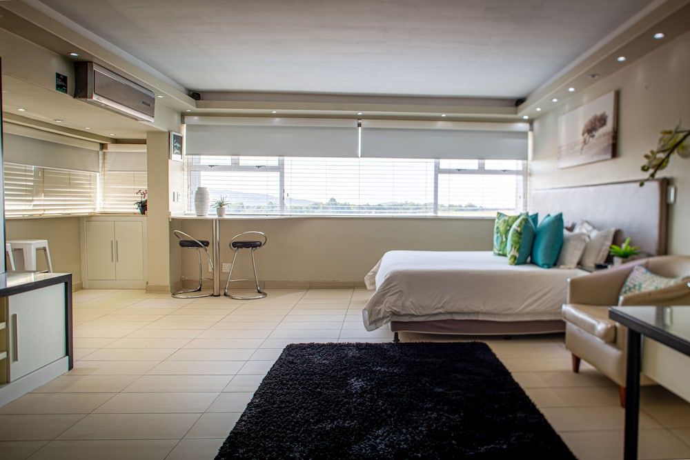 Villa San Giovanni Accommodation Executive Studio Suite 3