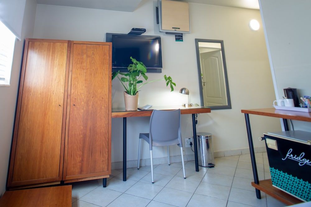 Villa San Giovanni Accommodation Standard Double Room 9