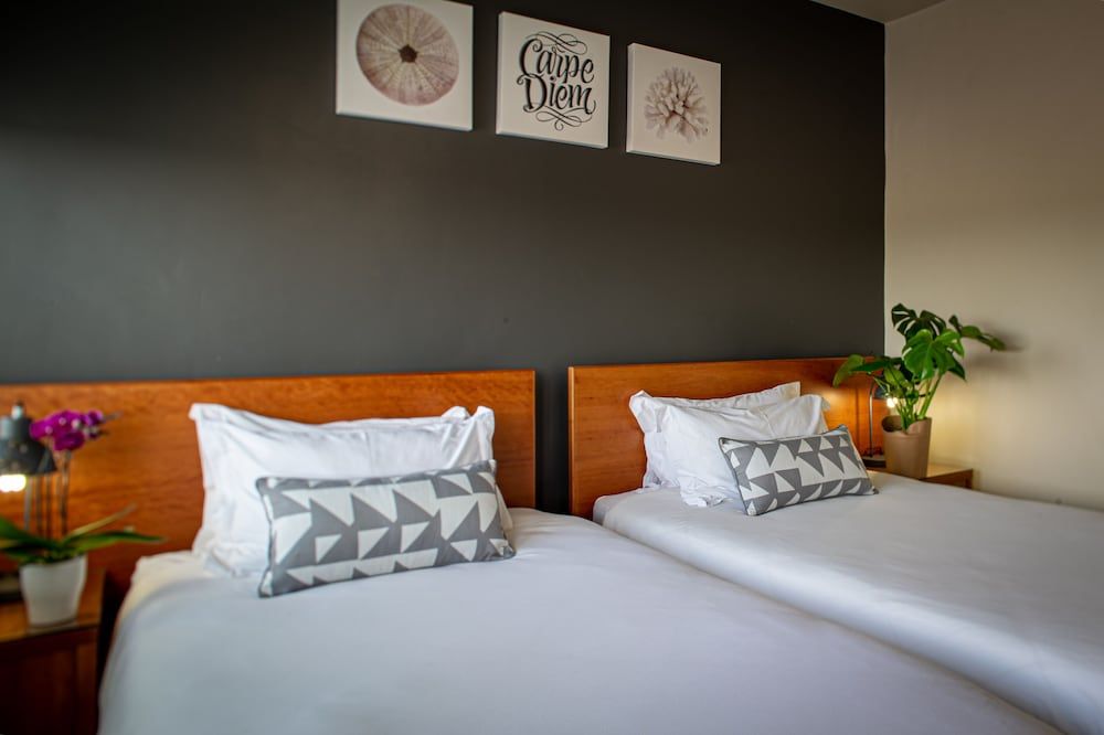 Villa San Giovanni Accommodation Standard Twin Room 4