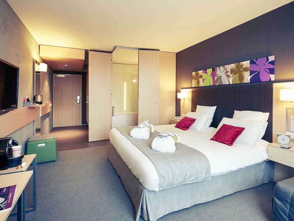 Privilege, Standard Room, 1 Double Bed with Sofa bed