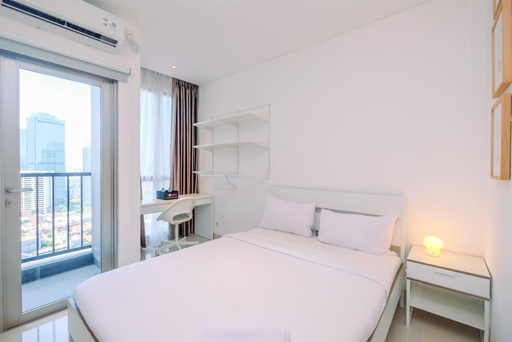 undefined Great Deal Studio Apartment at The Newton Ciputra World 2 5