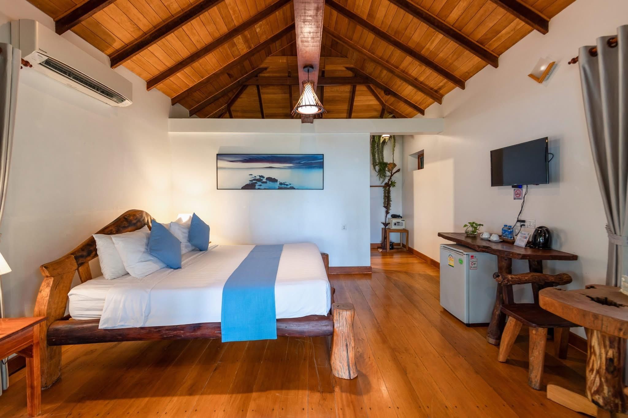 Deluxe Double Room - Non-Smoking