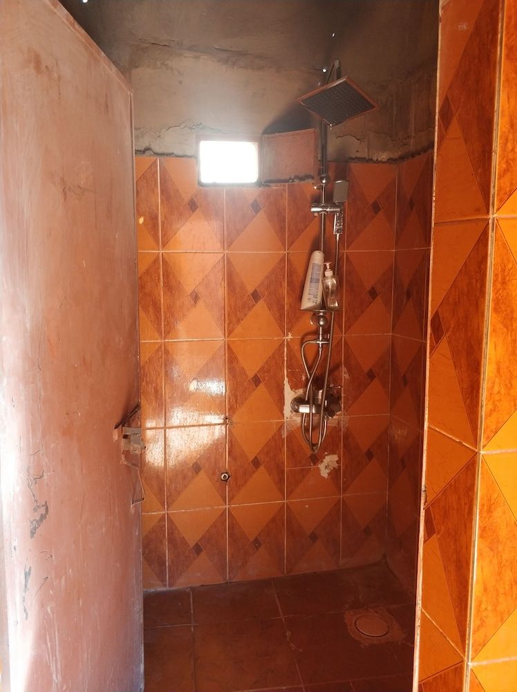 Oblivion camp Double Room 7