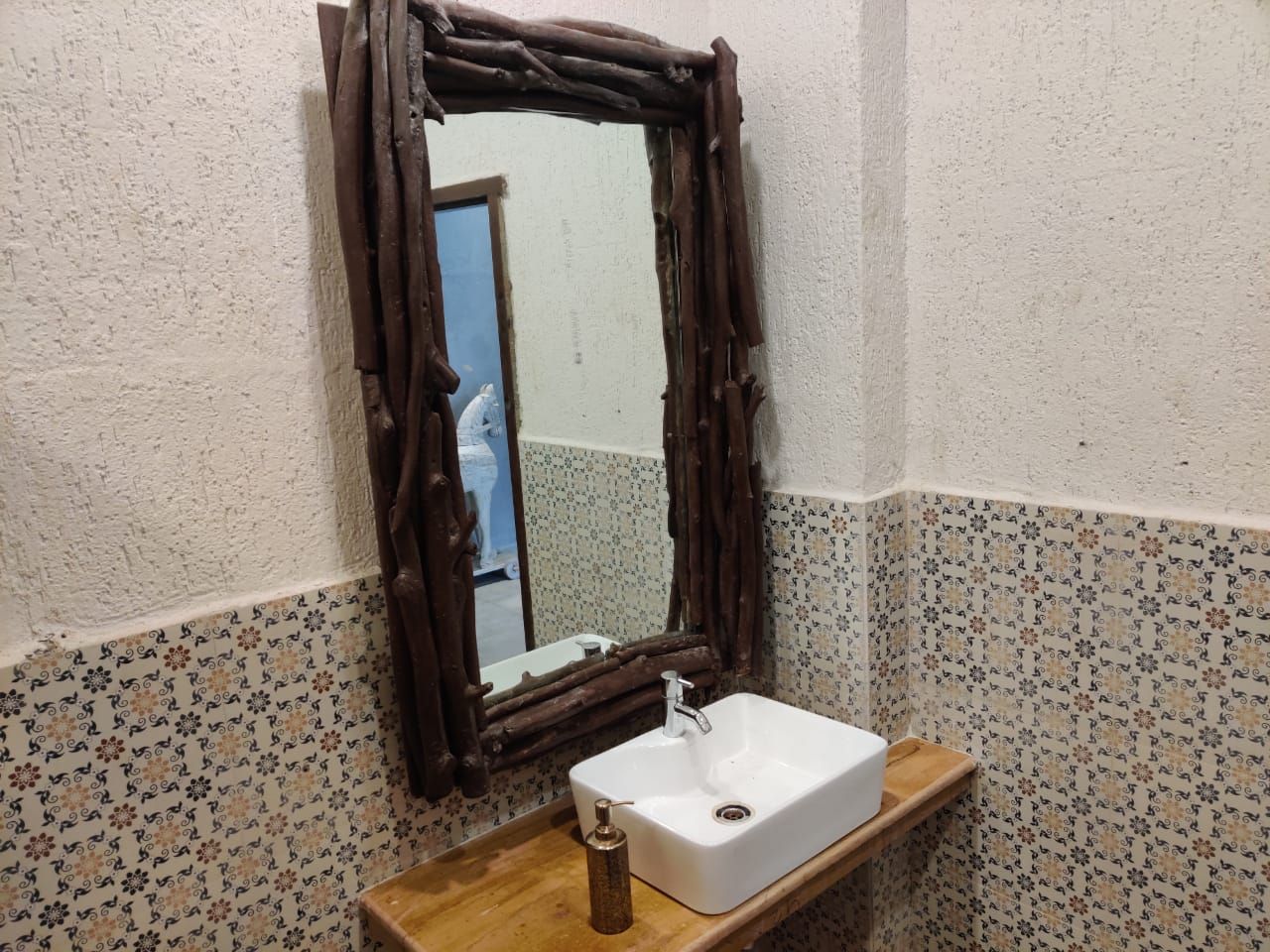 The Bark, An Art Resort Standard Room 6