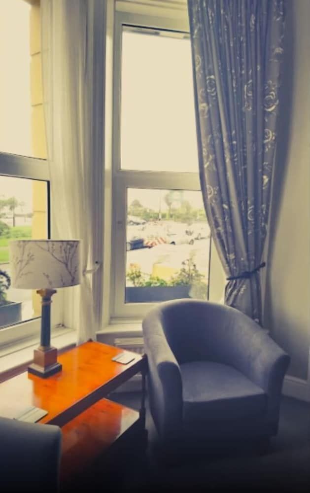 17 Wilmington Square Superior Twin Room 4