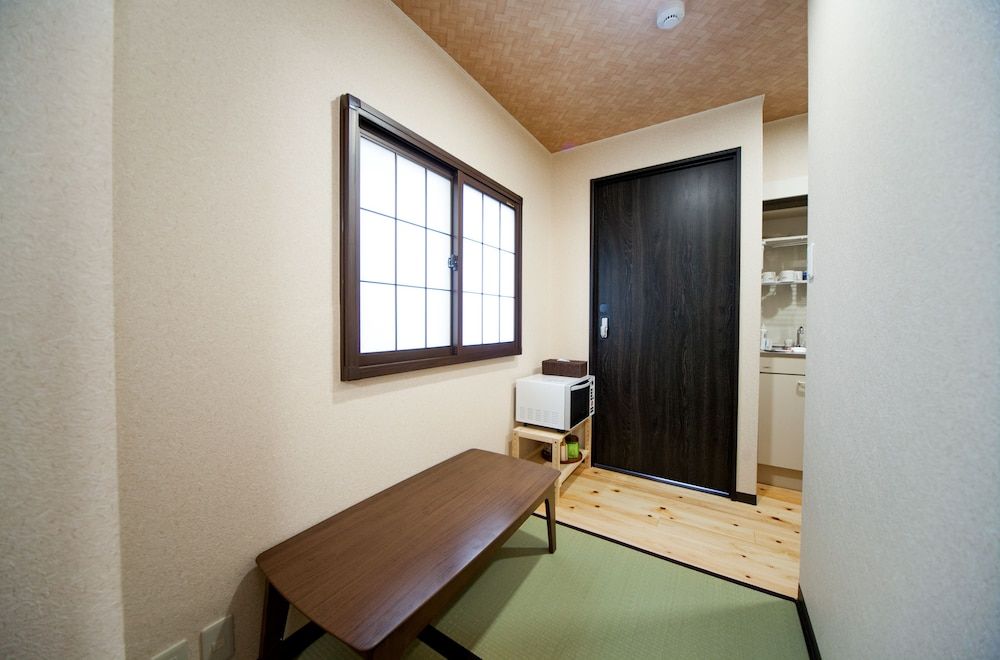 Kevin's Place Apartment (1st Floor) Non smoking 13