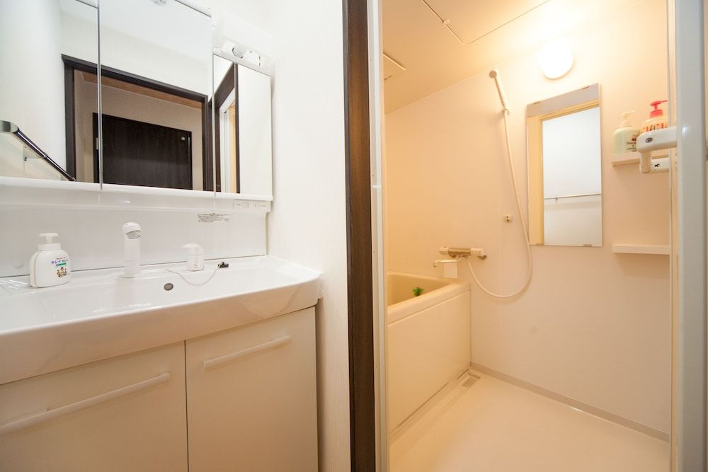 Kevin's Place Apartment (1st Floor) Non smoking 9