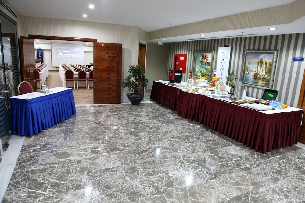 undefined Armis Hotel 6
