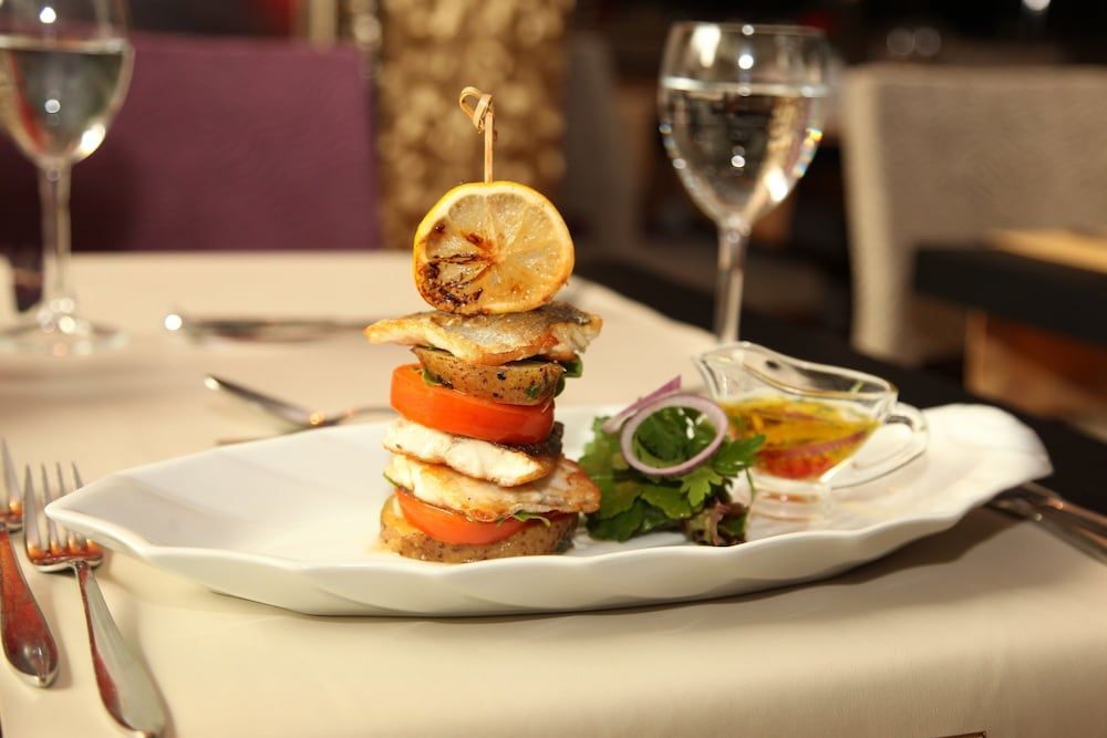 undefined Armis Hotel 8