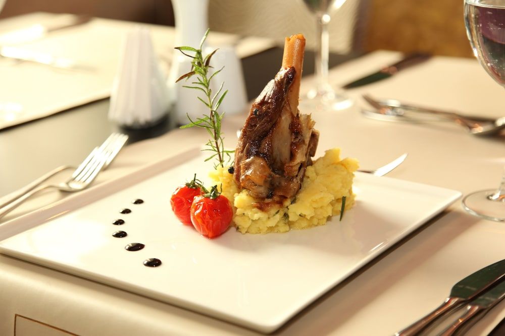 undefined Armis Hotel 7