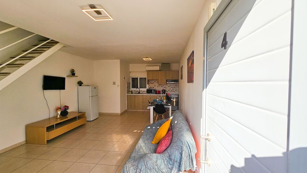 undefined Duplex Comfort Apartments 8