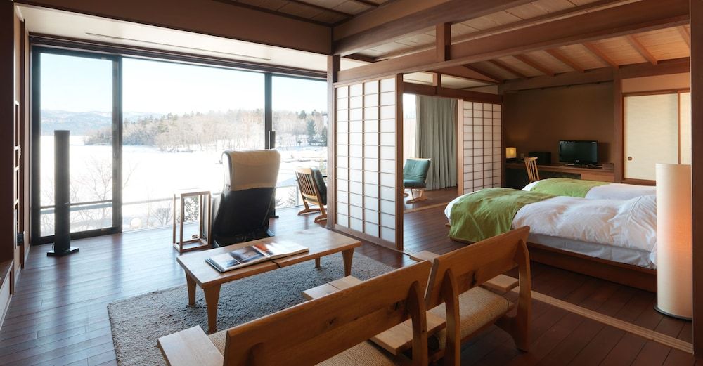 Akan Tsuruga Bessou HINANOZA UMI no ZA - Deluxe Suite with private hot spring (Lake View) 2