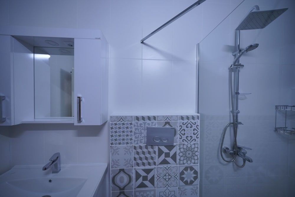 Pashabelle Hotel - Adults Only Family Triple Room 12