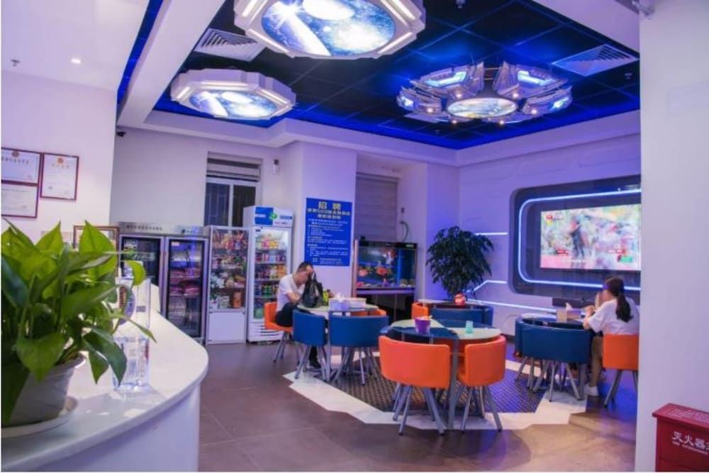 undefined Shenzhen Dreamers Capsule Hotel 9