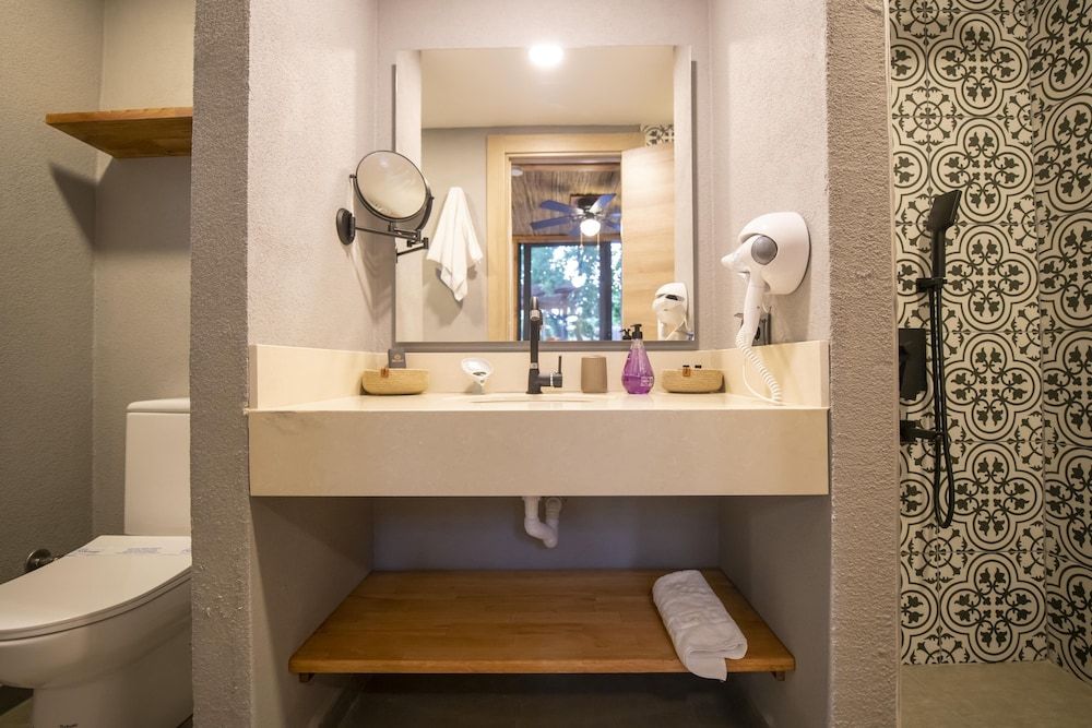 Nomade Caravan Camping Deluxe King Suite 6