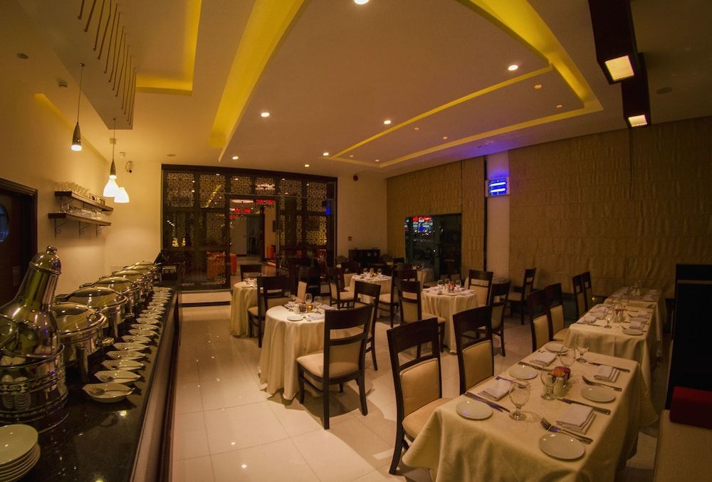 undefined Meneur Hotel 8