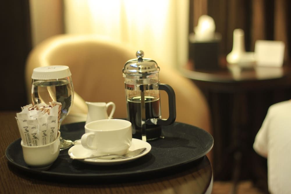undefined Meneur Hotel 3