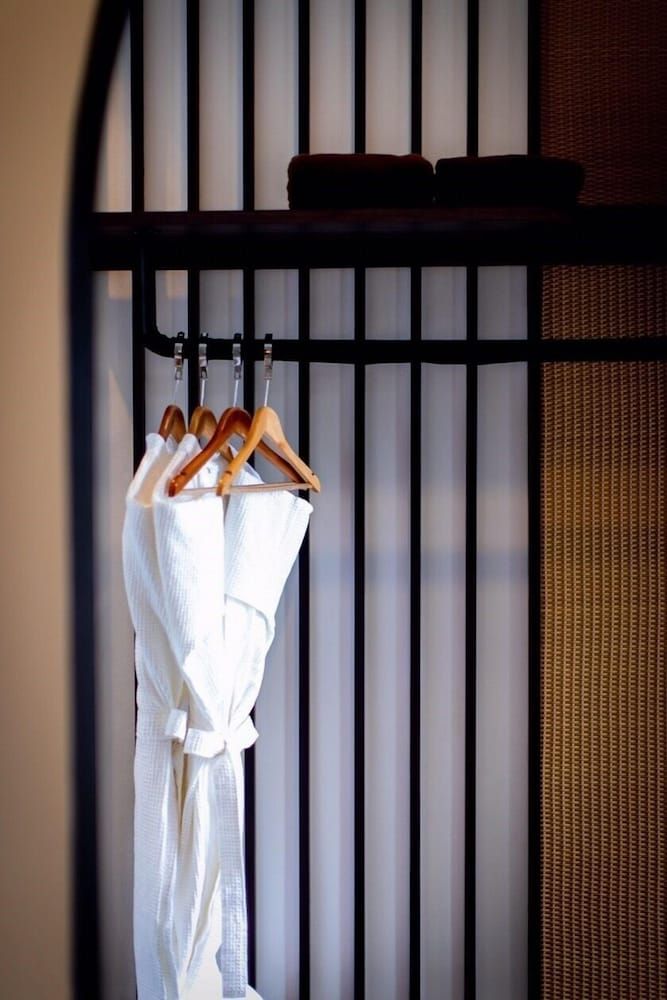 Chaanburi Boutique Resort Yellow room pool access 6