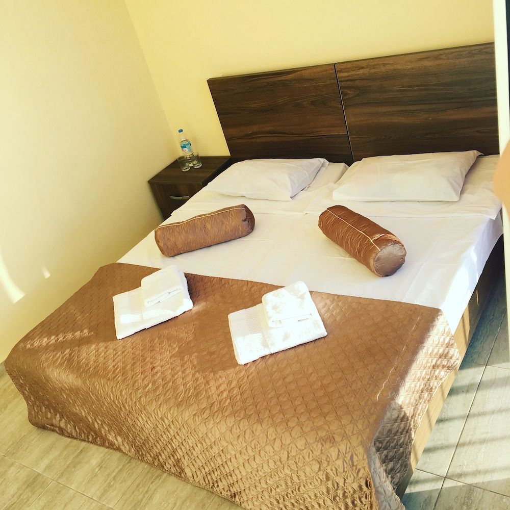 undefined Hotel Guesthouse Lola 8