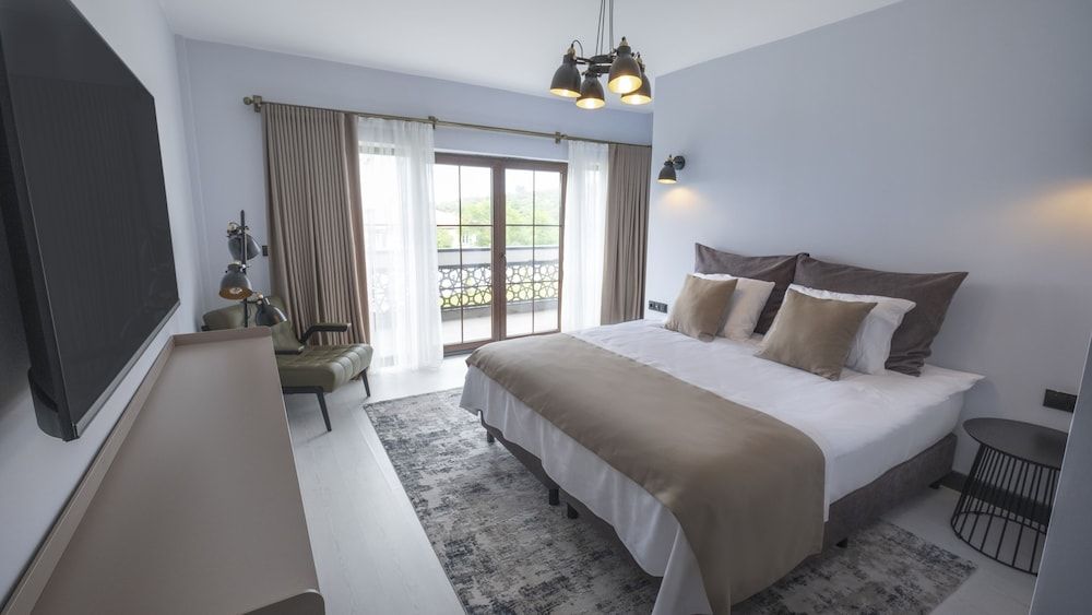 Ortel Inn Superior Double Room, Balcony 5