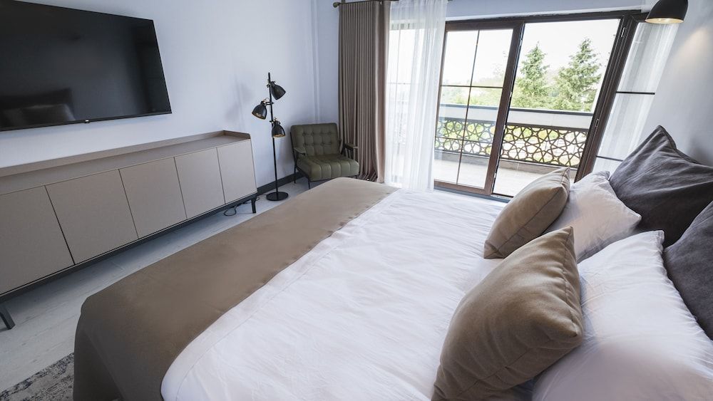 Ortel Inn Superior Double Room, Balcony 3