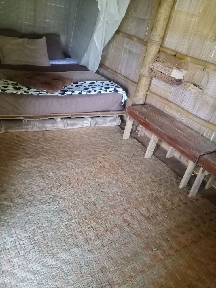 Art Khamu Homestay Romantic Bungalow, Balcony, River View 3