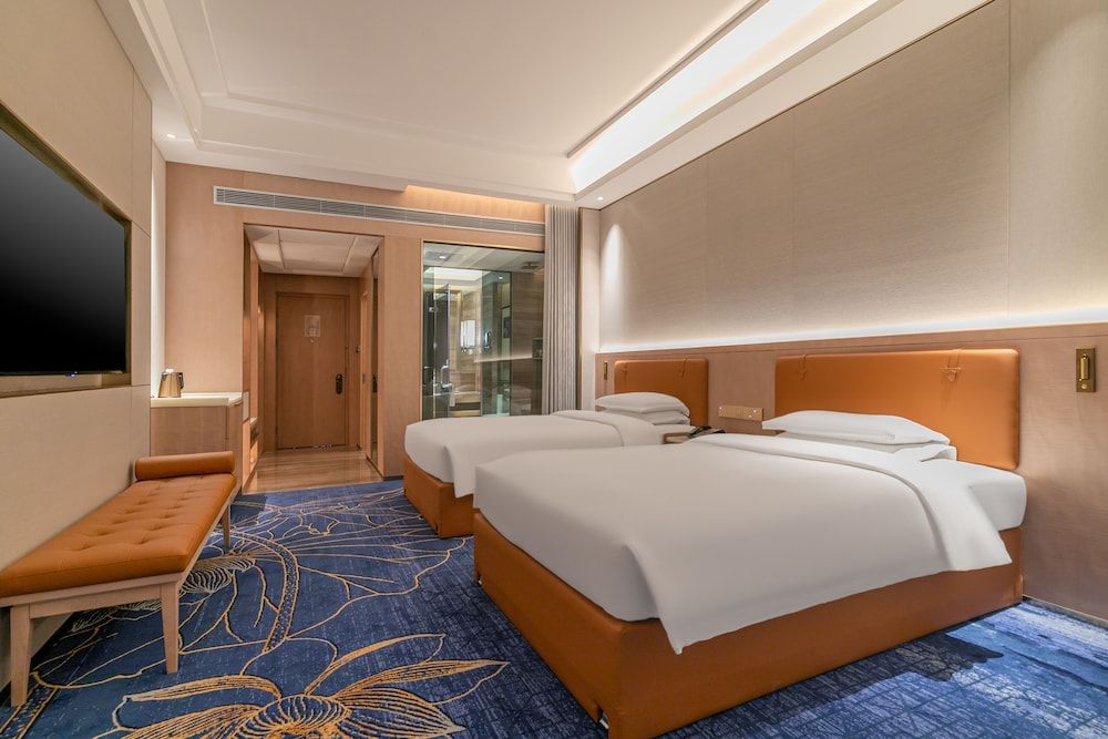 Easeland Hotel  Guangzhou Deluxe Twin Room