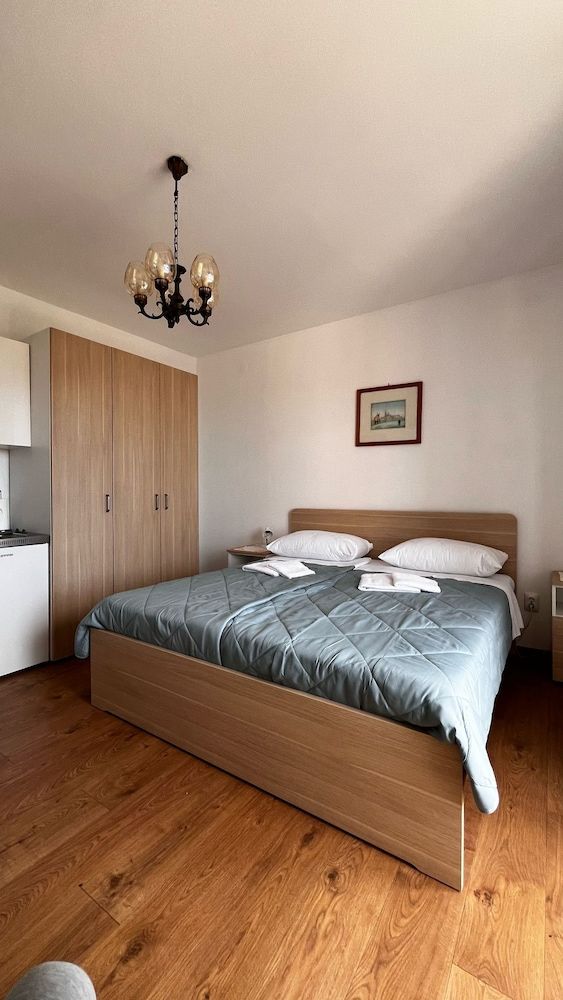 undefined Apartment Zana 8