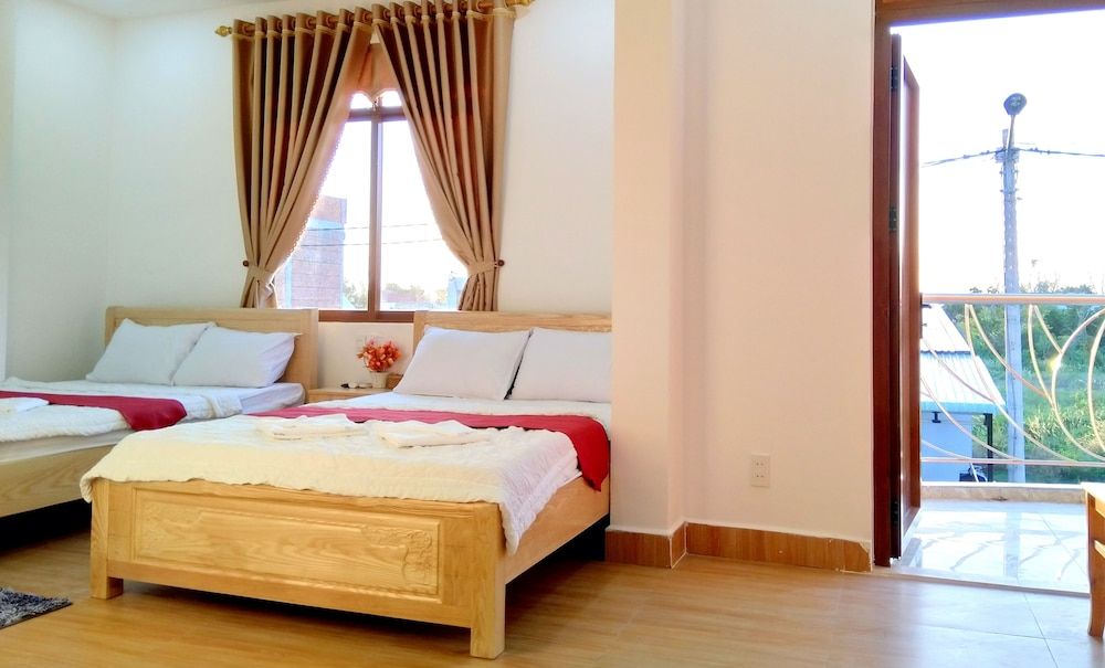 undefined Hung Yen Hotel 3