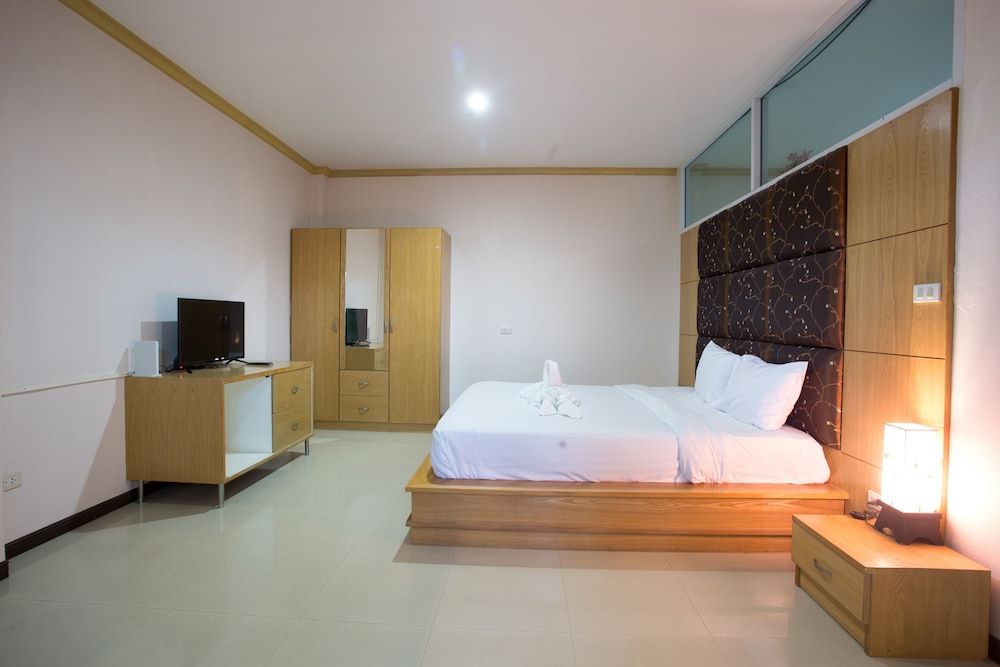 Phusuay Park View Hotel