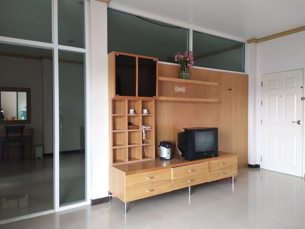 Phusuay Park View Hotel Classic Suite 7