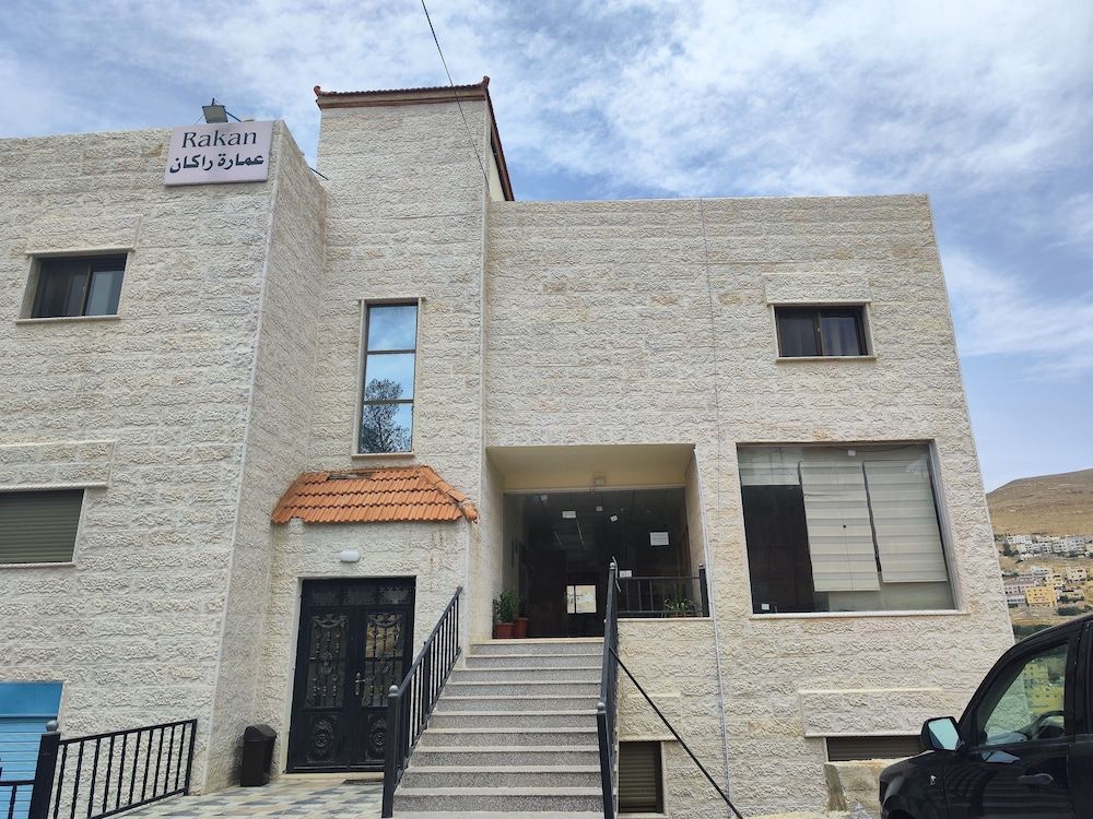 undefined Rakan Apartment 3