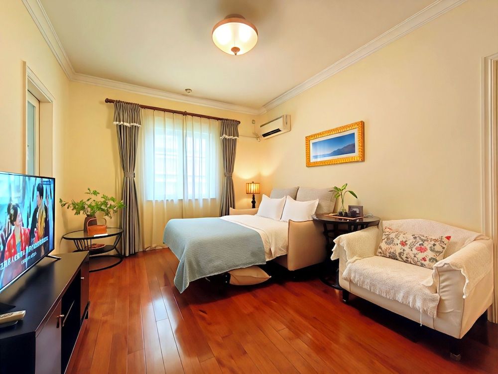 undefined Ladoll Service Apartment