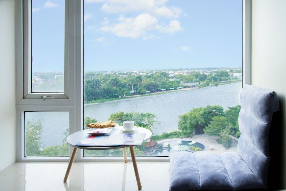 Sai Gon Dong Ha Hotel Deluxe Room, River View 6
