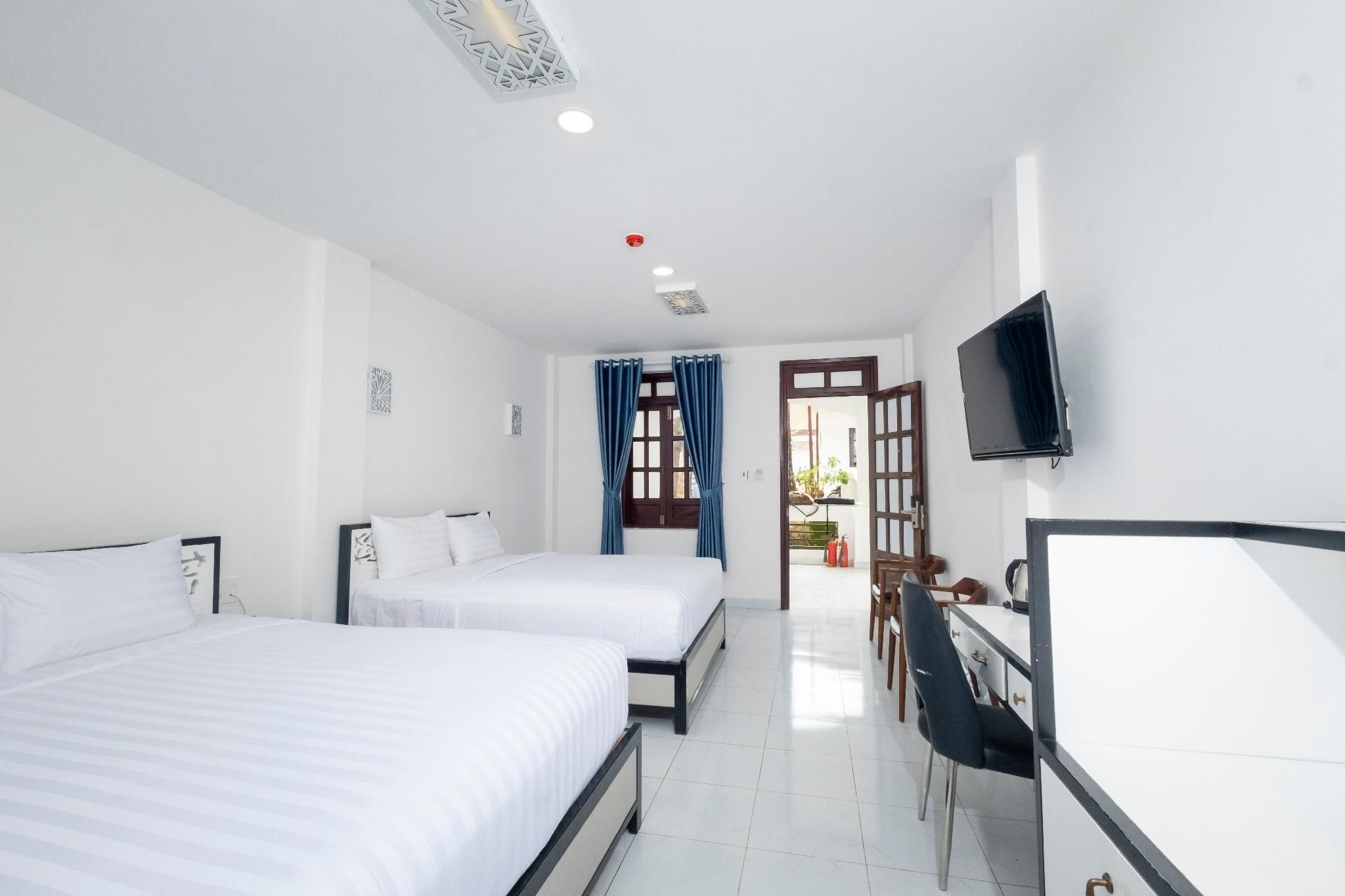  Family Suite Room Garden View