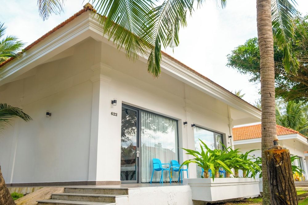 undefined Hawaii Resort Phu Quoc 4